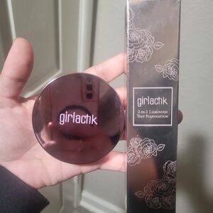 Girlactik 2-in-1 Luminous Tint Foundation